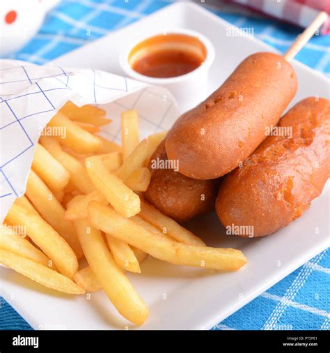 How many protein are in corn dog french fries - calories, carbs, nutrition