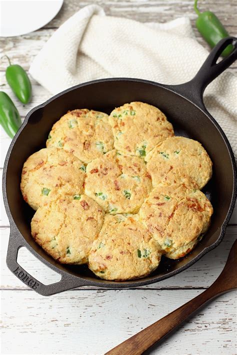 How many protein are in corn jalapeno biscuits - calories, carbs, nutrition