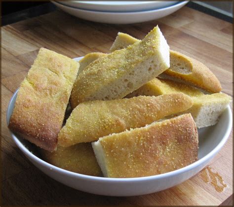 How many protein are in cornmeal dusted flat bread - calories, carbs, nutrition