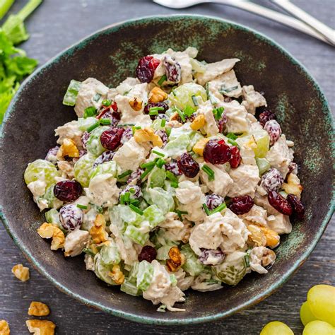 How many protein are in cranberry and walnut salad - calories, carbs, nutrition