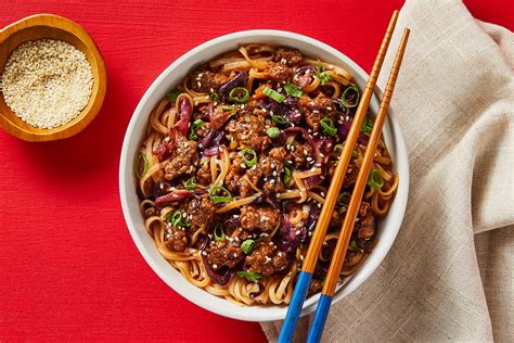 How many protein are in crispy beef noodle bowl - calories, carbs, nutrition