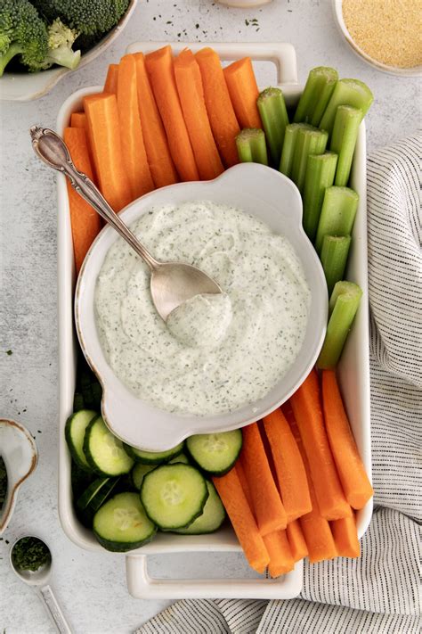 How many protein are in crudite with ranch dressing - calories, carbs, nutrition