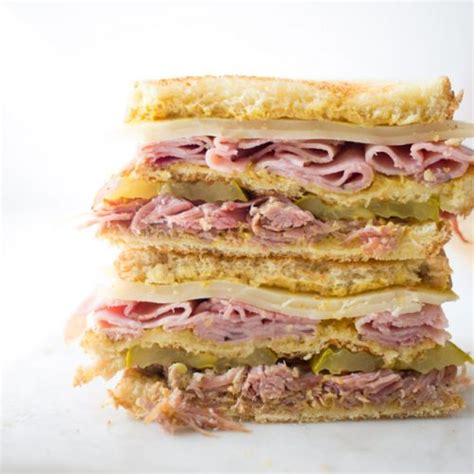 How many protein are in cuban club sandwich - calories, carbs, nutrition