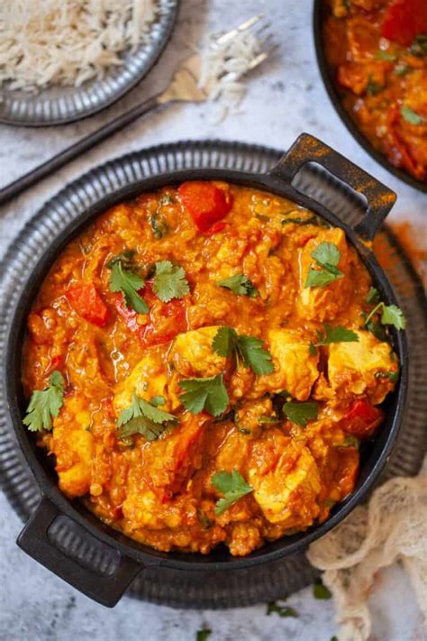 How many protein are in curried chicken and lentils - calories, carbs, nutrition