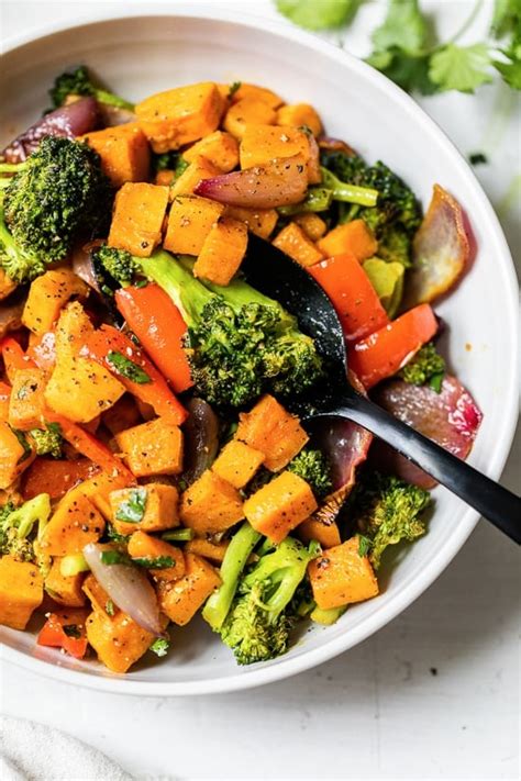 How many protein are in curry roasted vegetables - calories, carbs, nutrition