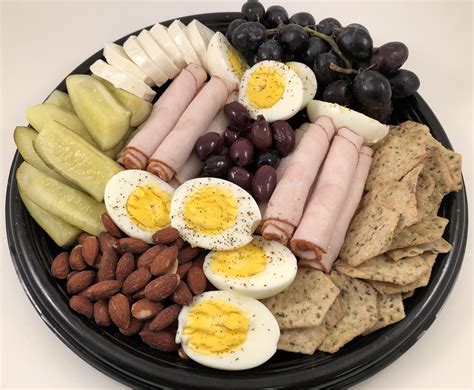 How many protein are in deli platter deluxe-occ - calories, carbs, nutrition