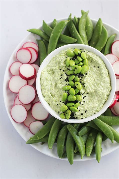 How many protein are in edamame hummus - calories, carbs, nutrition