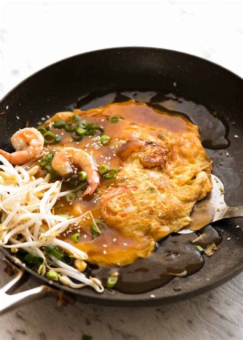 How many protein are in egg foo young - calories, carbs, nutrition