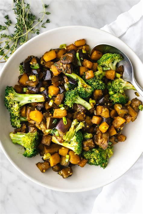 How many protein are in eggplant and butternut squash tagine - calories, carbs, nutrition