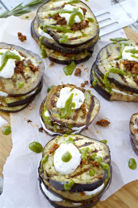 How many protein are in eggplant and sausage napoleon - calories, carbs, nutrition