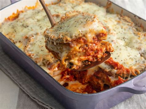 How many protein are in eggplant parmesan casserole - calories, carbs, nutrition