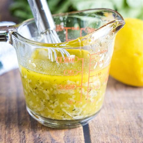 How many protein are in elements - dressing lemon oil vinaigrette - calories, carbs, nutrition