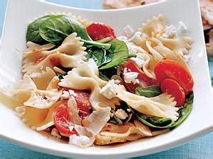 How many protein are in farfalle tomato feta spinach casserette - calories, carbs, nutrition