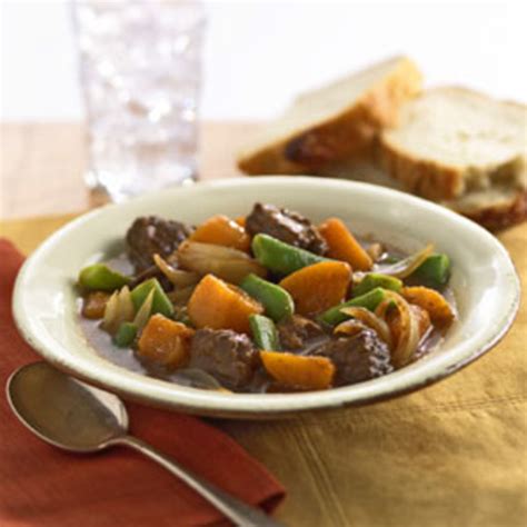 How many protein are in fire side beef stew - calories, carbs, nutrition