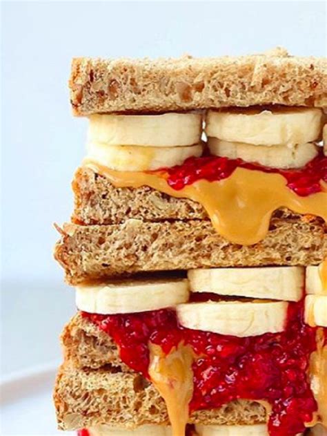 How many protein are in fluffy peanut and banana sandwich - calories, carbs, nutrition