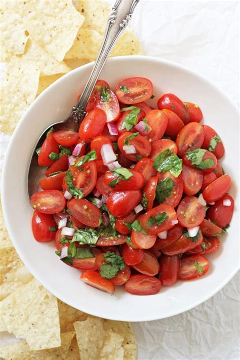 How many protein are in fresh tomato salsa - calories, carbs, nutrition