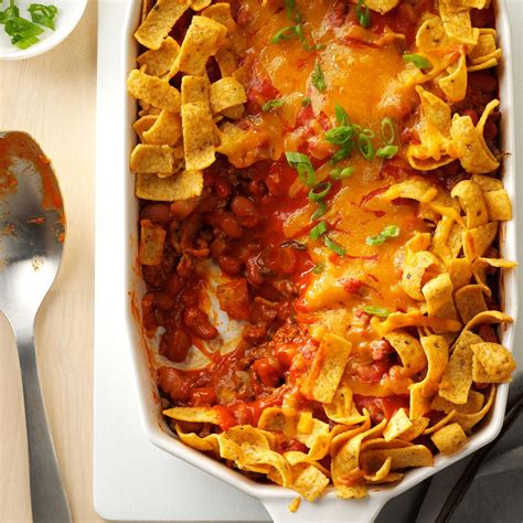 How many protein are in frito pie - calories, carbs, nutrition