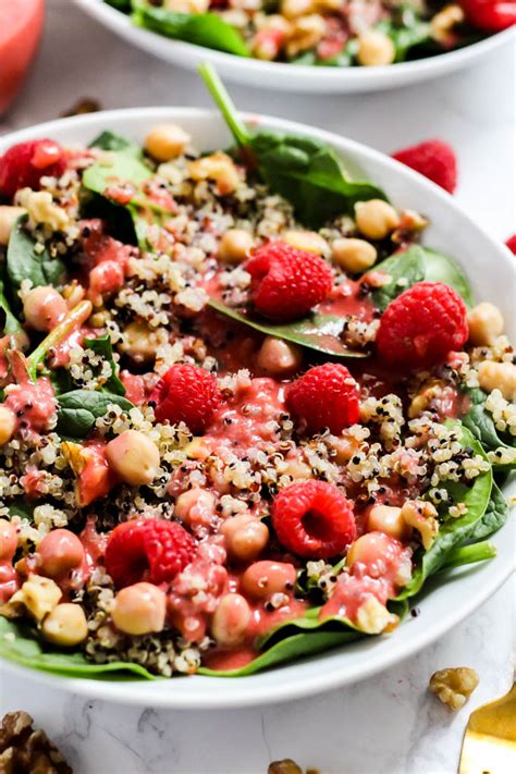 How many protein are in fruit and quinoa salad with raspberry vinagrette - calories, carbs, nutrition