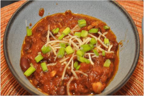 How many protein are in full o' beans chili - calories, carbs, nutrition