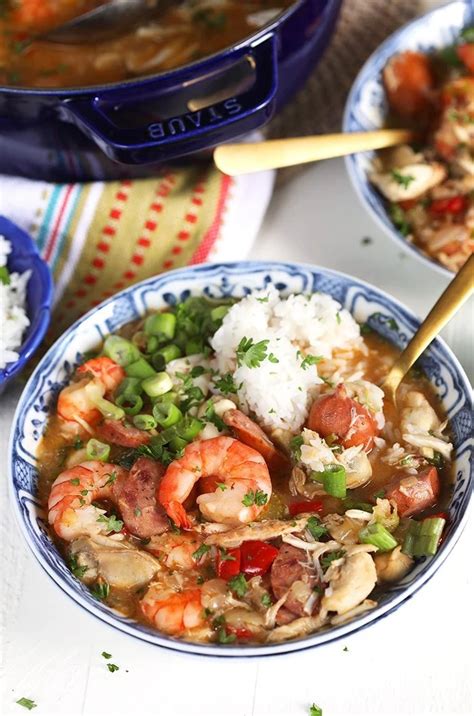 How many protein are in garden gumbo of the sea soup - calories, carbs, nutrition