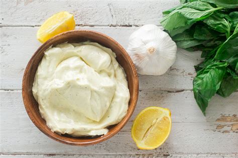 How many protein are in garlic mayonnaise - calories, carbs, nutrition