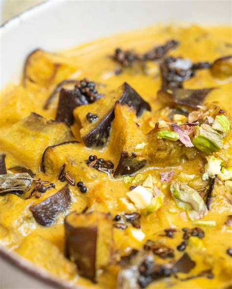 How many protein are in ghurkha style curried aubergines - calories, carbs, nutrition