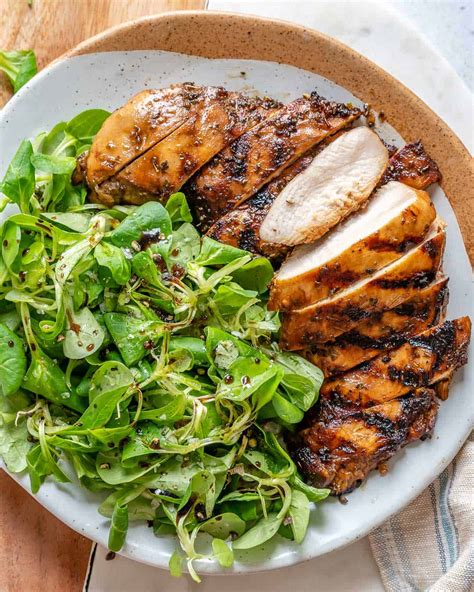 How many protein are in good choice meal - balsamic chicken tossed salad - calories, carbs, nutrition