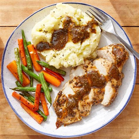 How many protein are in greek chicken with garlic mashed potatoes - calories, carbs, nutrition