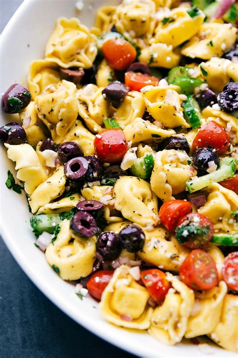 How many protein are in greek tortellini salad - calories, carbs, nutrition