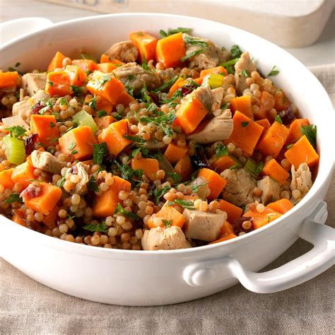 How many protein are in green apple and turkey couscous - calories, carbs, nutrition