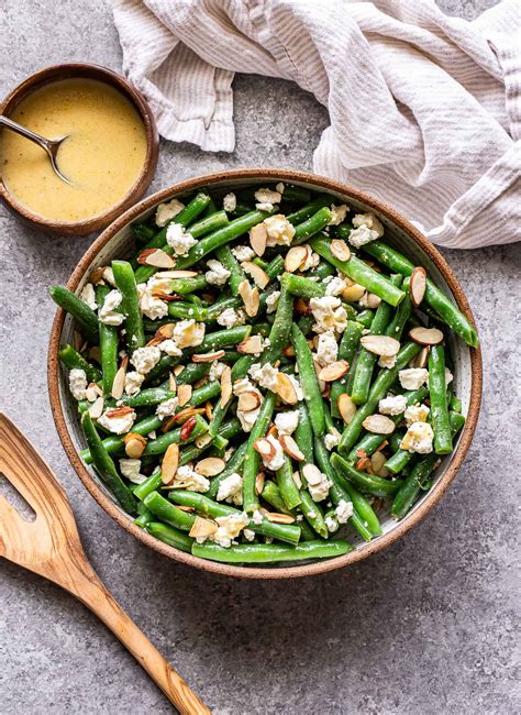 How many protein are in green bean salad - calories, carbs, nutrition