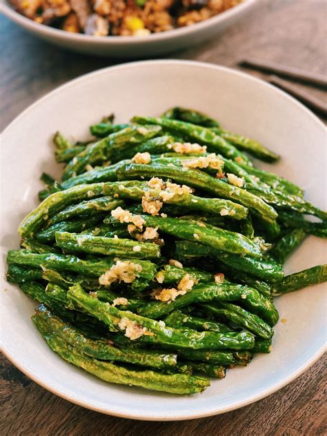 How many protein are in green beans fresh stir fry garlic & soy 4 oz - calories, carbs, nutrition