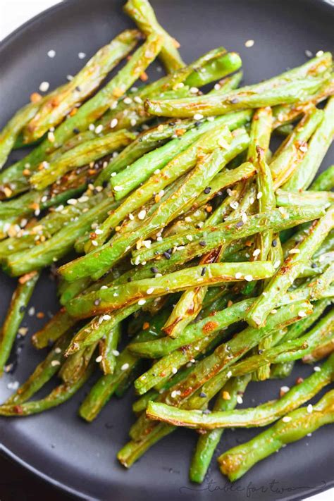 How many protein are in green beans garlic roasted 1 oz - calories, carbs, nutrition