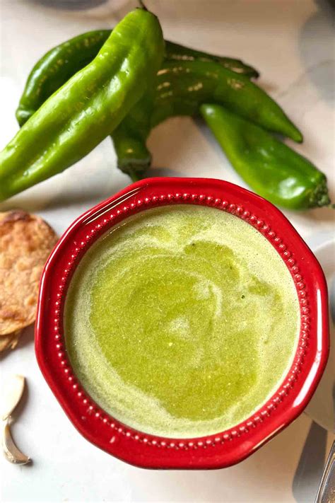 How many protein are in green chile sauce - calories, carbs, nutrition