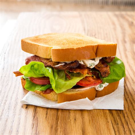 How many protein are in grilled b-a-l-t sandwich - calories, carbs, nutrition