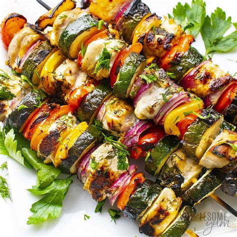 How many protein are in grilled chicken and summer vegetable kabobs - calories, carbs, nutrition