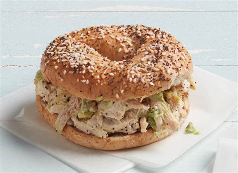 How many protein are in grilled chicken salad bagel sandwich - calories, carbs, nutrition