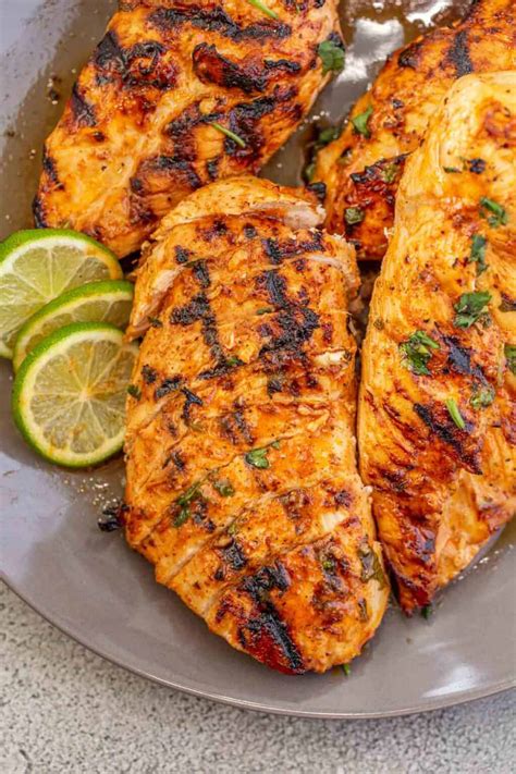 How many protein are in grilled chicken sandwich with lime cilantro - calories, carbs, nutrition