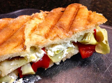 How many protein are in ham, goat cheese, artichoke panini - calories, carbs, nutrition