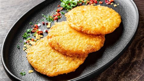 How many protein are in hash browns (57572.5) - calories, carbs, nutrition