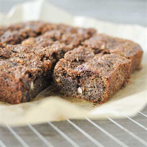 How many protein are in hazelnut coffee cake - calories, carbs, nutrition