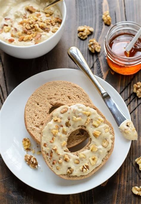 How many protein are in honey walnut cream cheese - calories, carbs, nutrition