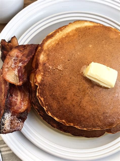 How many protein are in hot cake club, with bacon, syrup - calories, carbs, nutrition