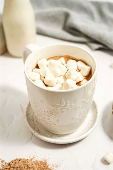 How many protein are in hot chocolate with marshmallow - calories, carbs, nutrition