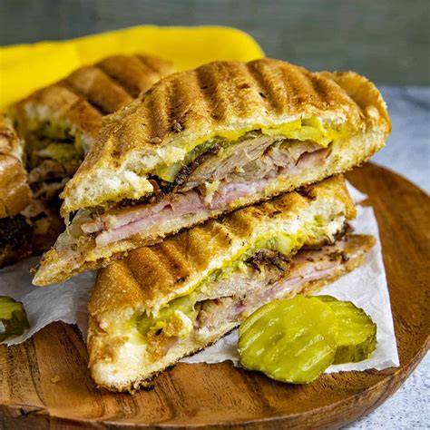 How many protein are in hot cuban sub (32369.0) - calories, carbs, nutrition