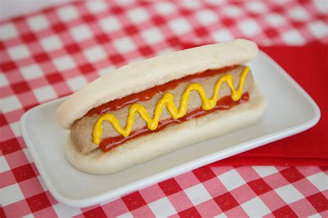 How many protein are in hot dog all beef 5-1 chili cheese - calories, carbs, nutrition