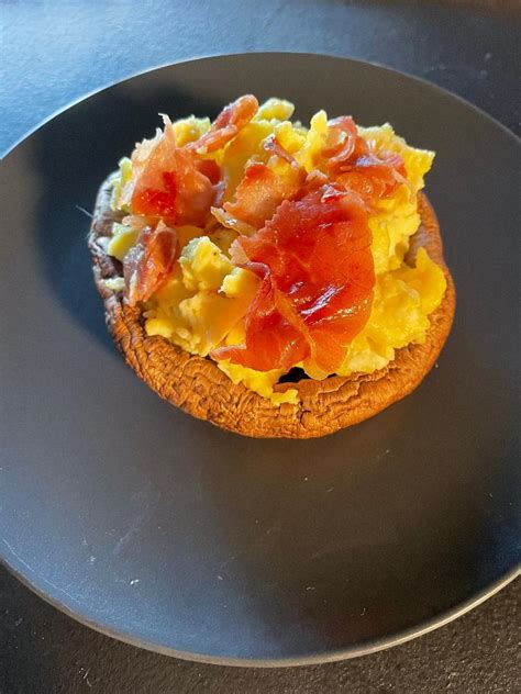 How many protein are in italian stuffed portobellas - calories, carbs, nutrition