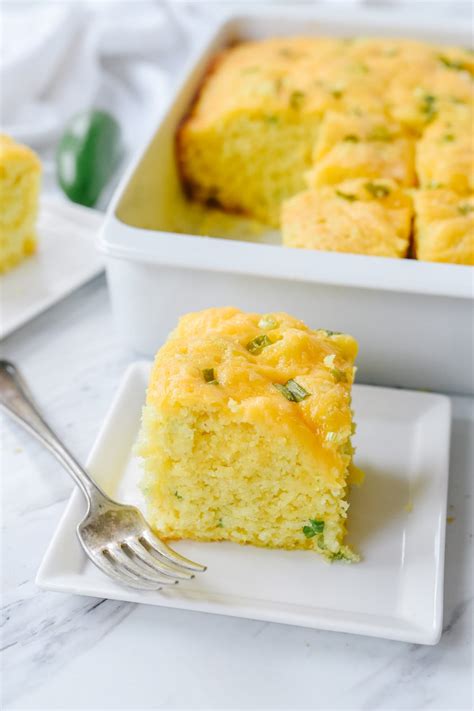 How many protein are in jalapeno cornbread, traditional - calories, carbs, nutrition