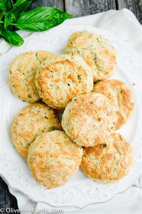 How many protein are in jazzmans biscuit buttermilk mix parmesan herb 3