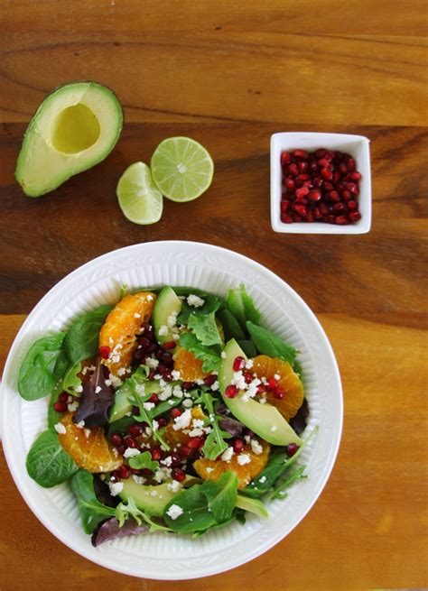 How many protein are in kale, avocado and tangerine salad with jalapeno vinaigerette - calories, carbs, nutrition